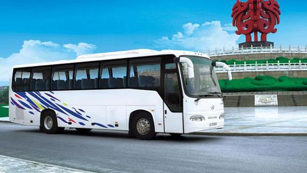  Bus de turismo 10-11m, XMQ6116Y 